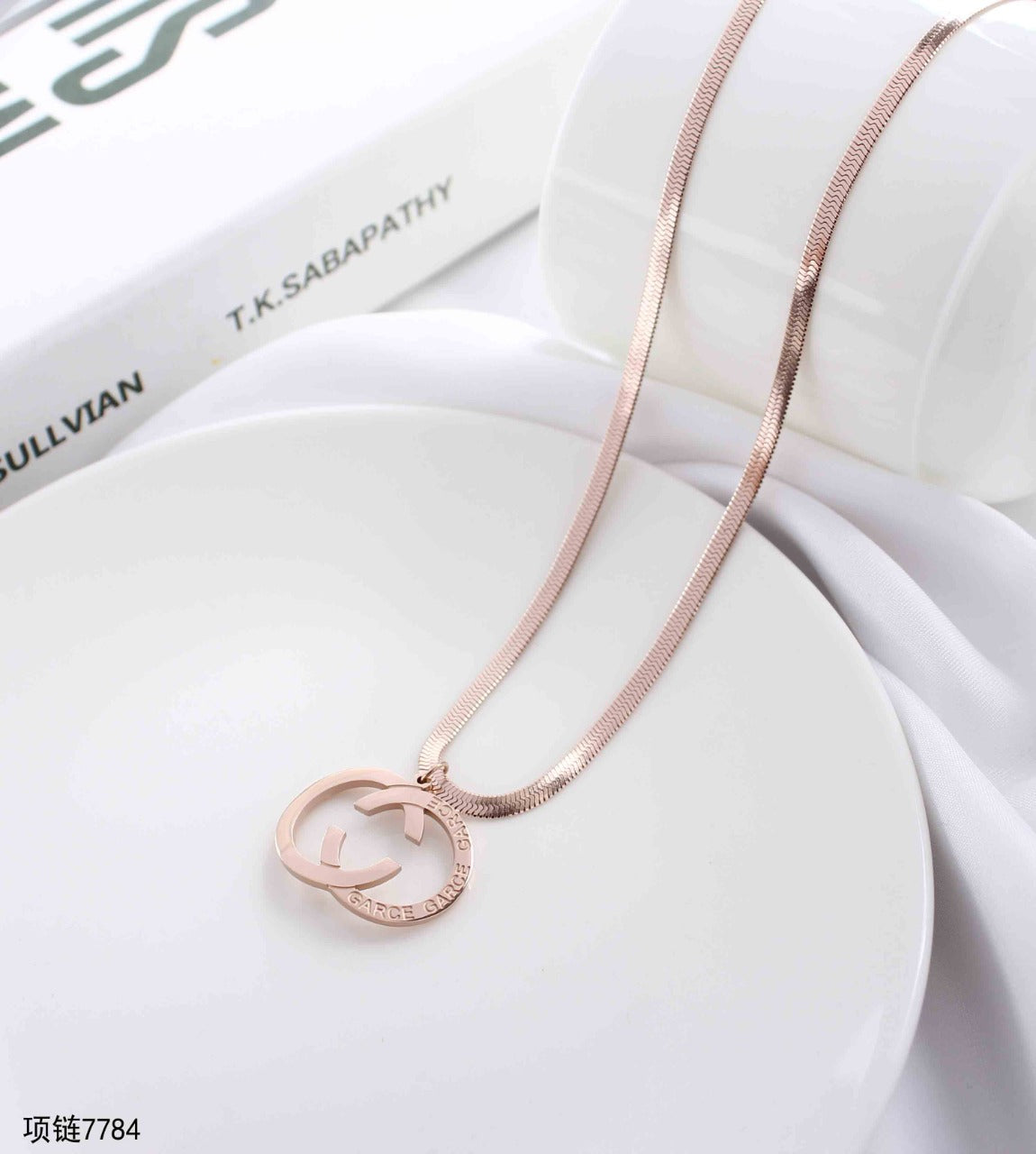 Garce Snake Chain