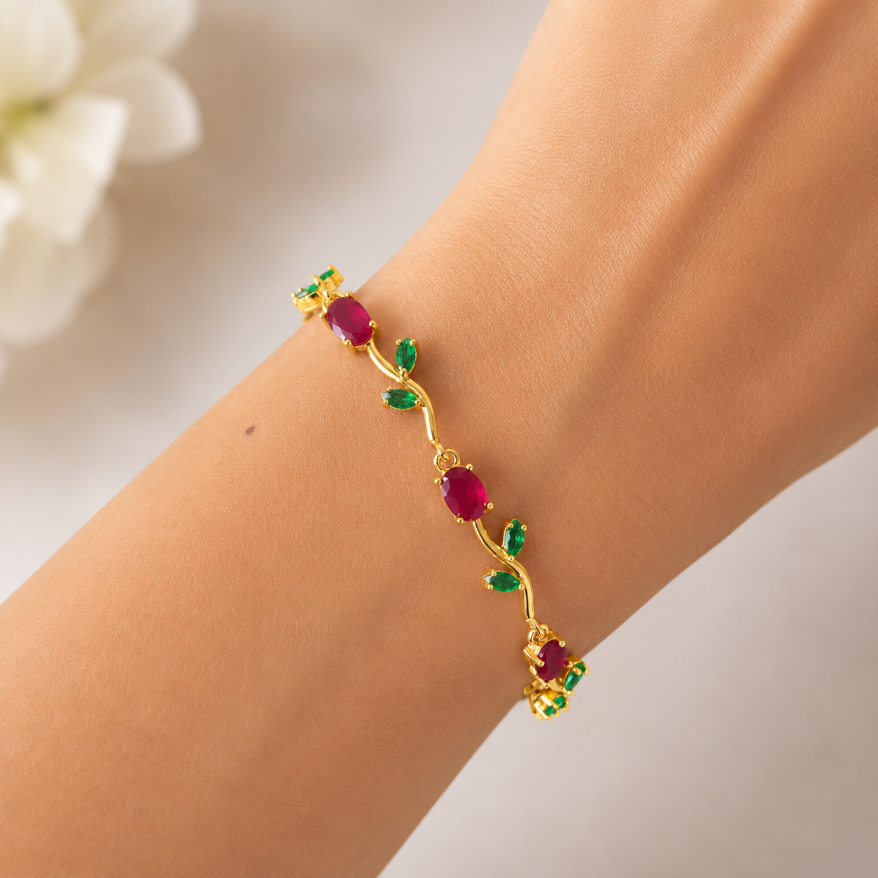 Red green tulip bracelet