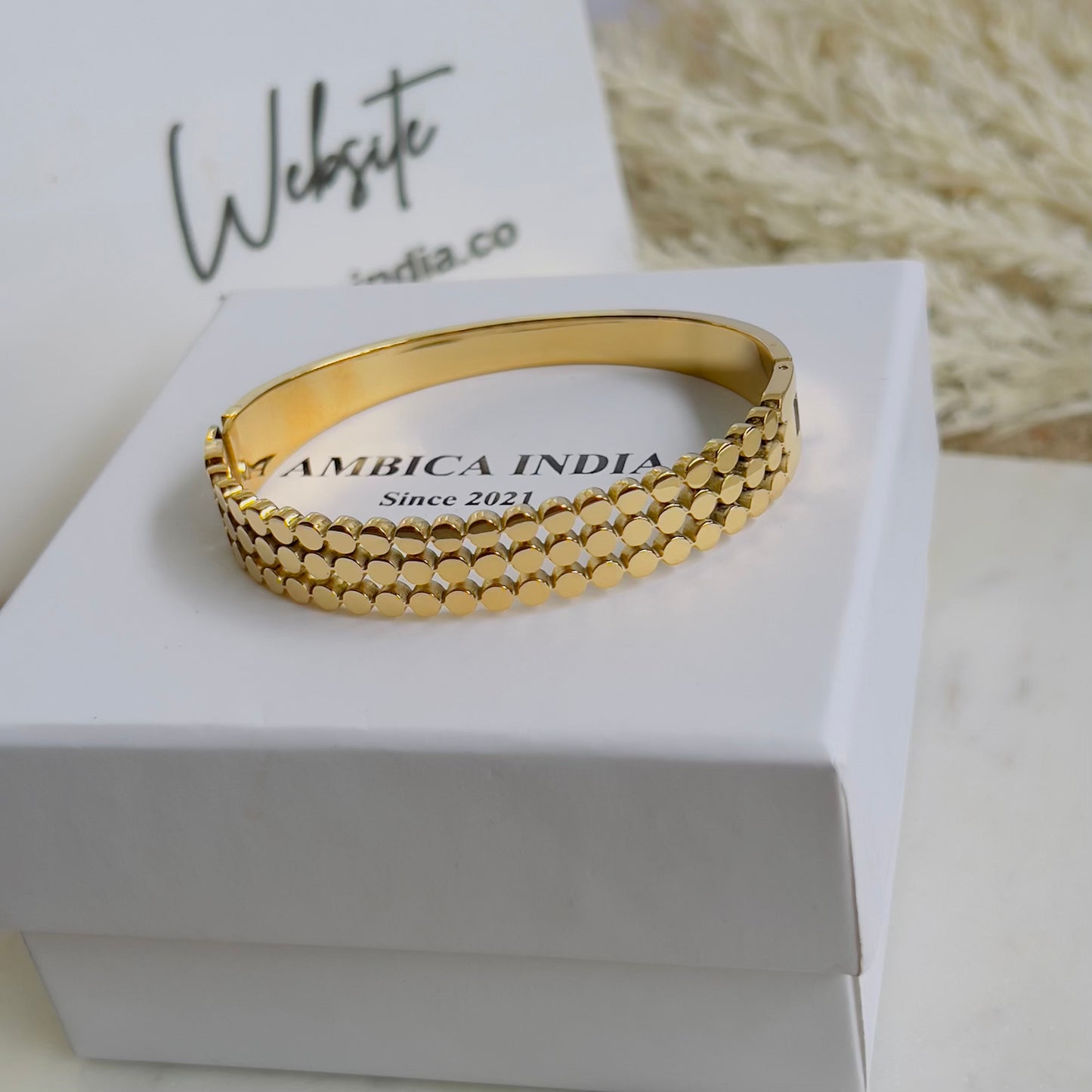 Vintage bracelet