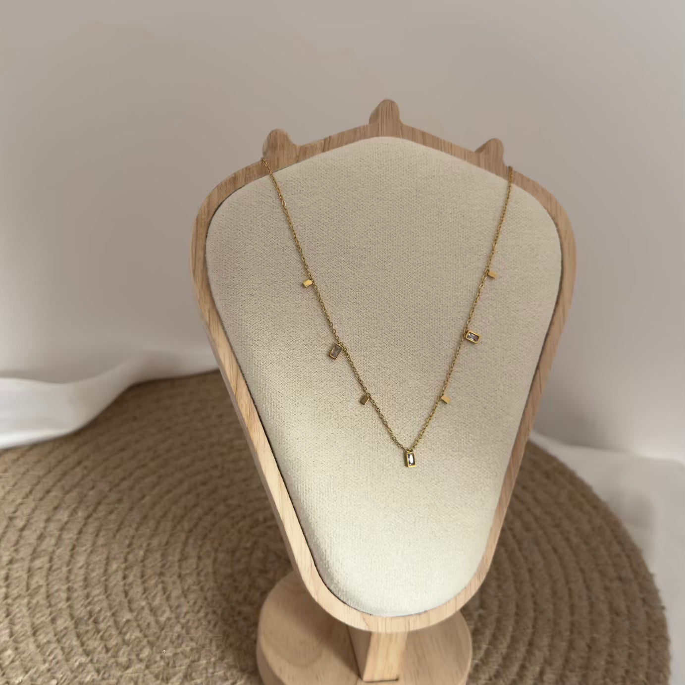 Tiny crystal necklace