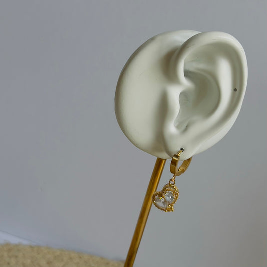 Heart crystal earrings