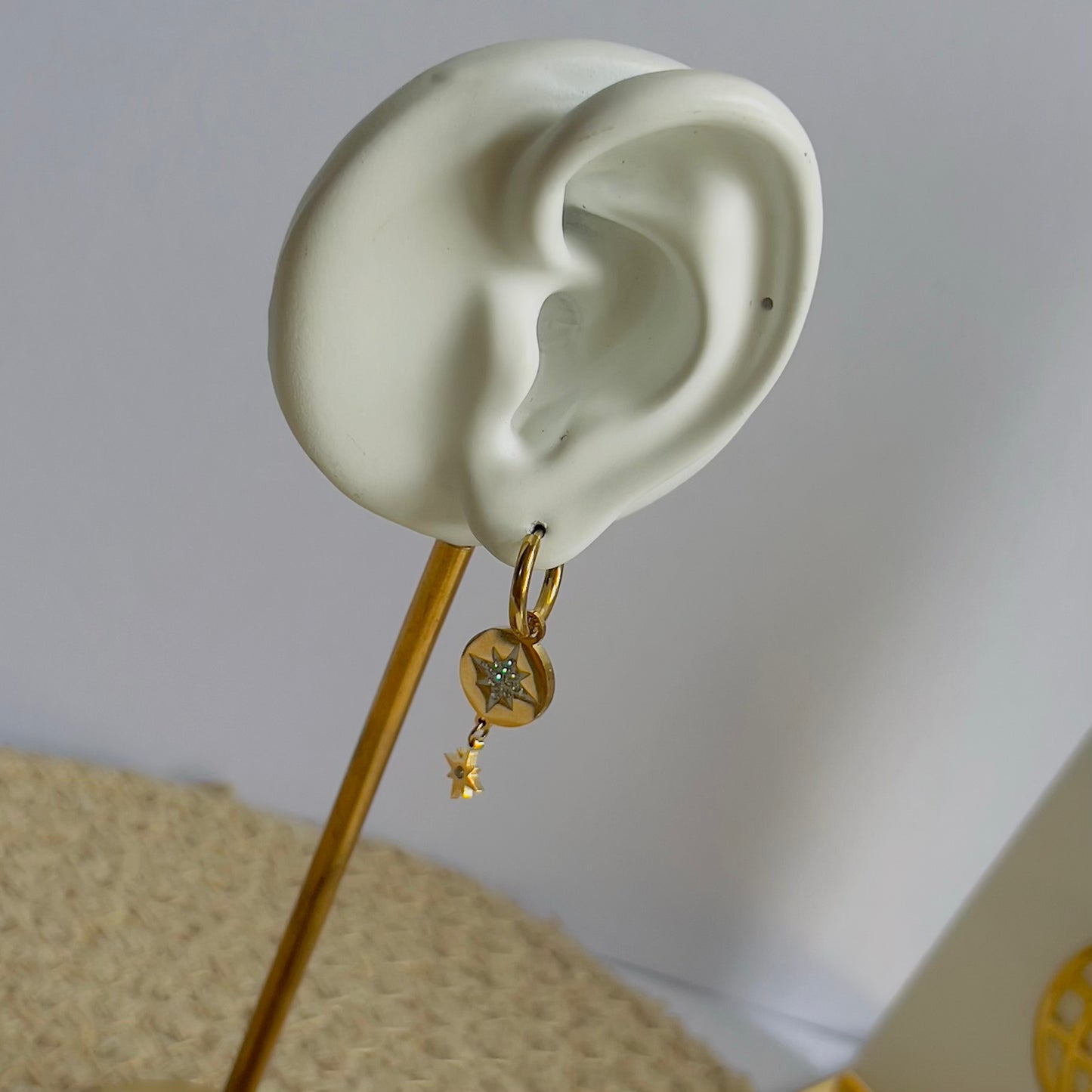 Start earrings