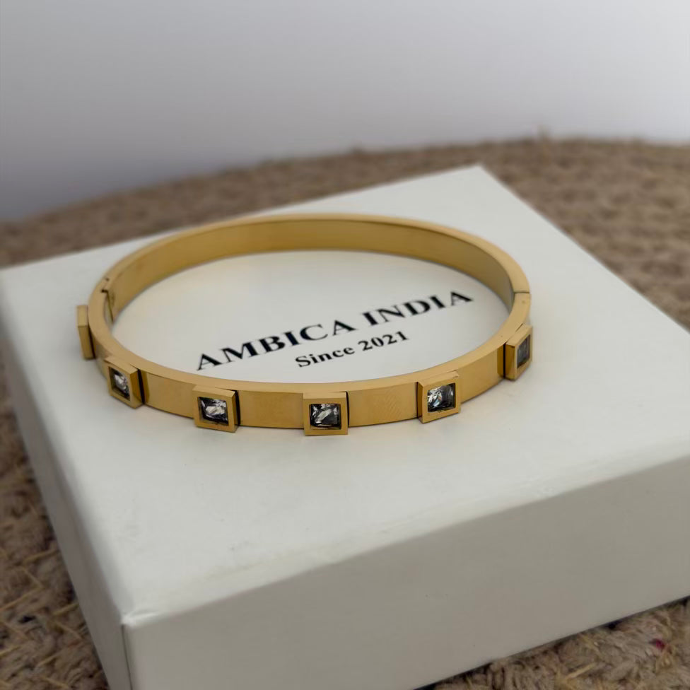 White square crystal bracelet