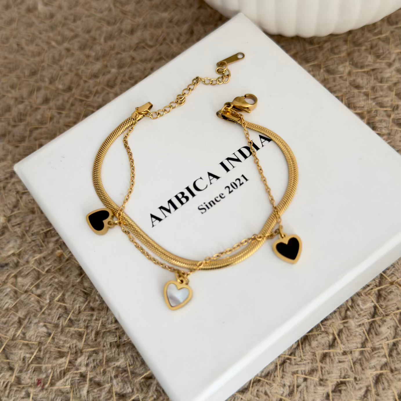 Heart black & white snake bracelet