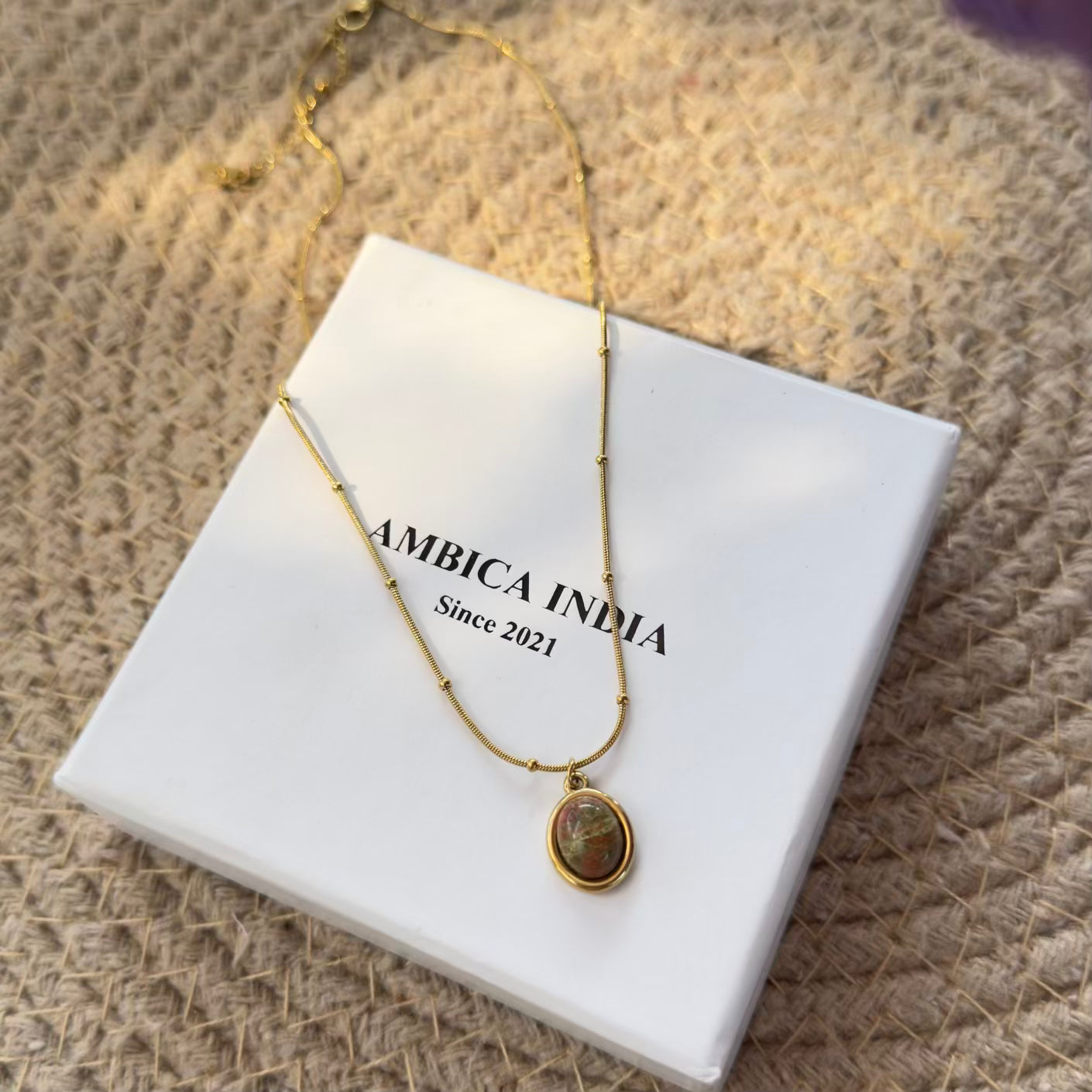 Vintage Brown aura necklace