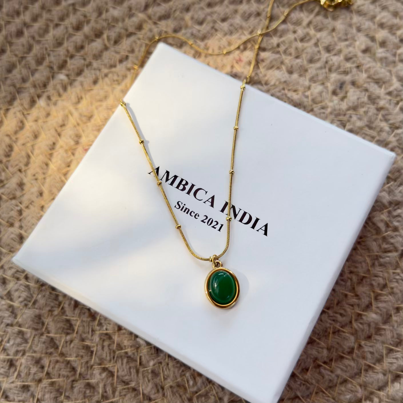 Emerald aura necklace