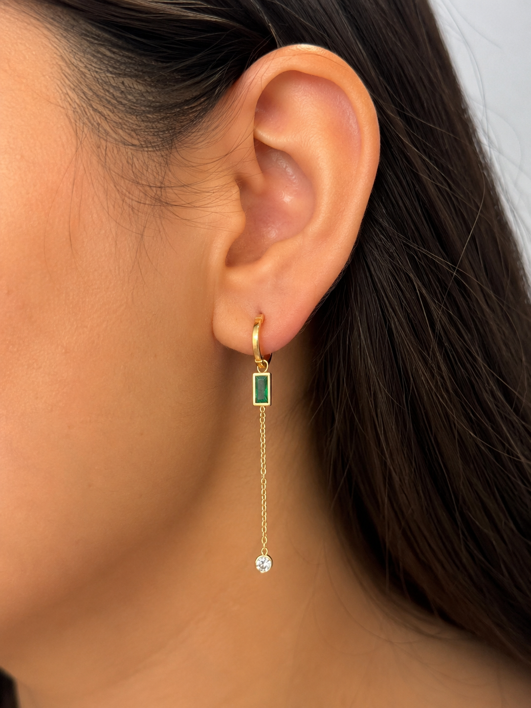 Green crystal earrings