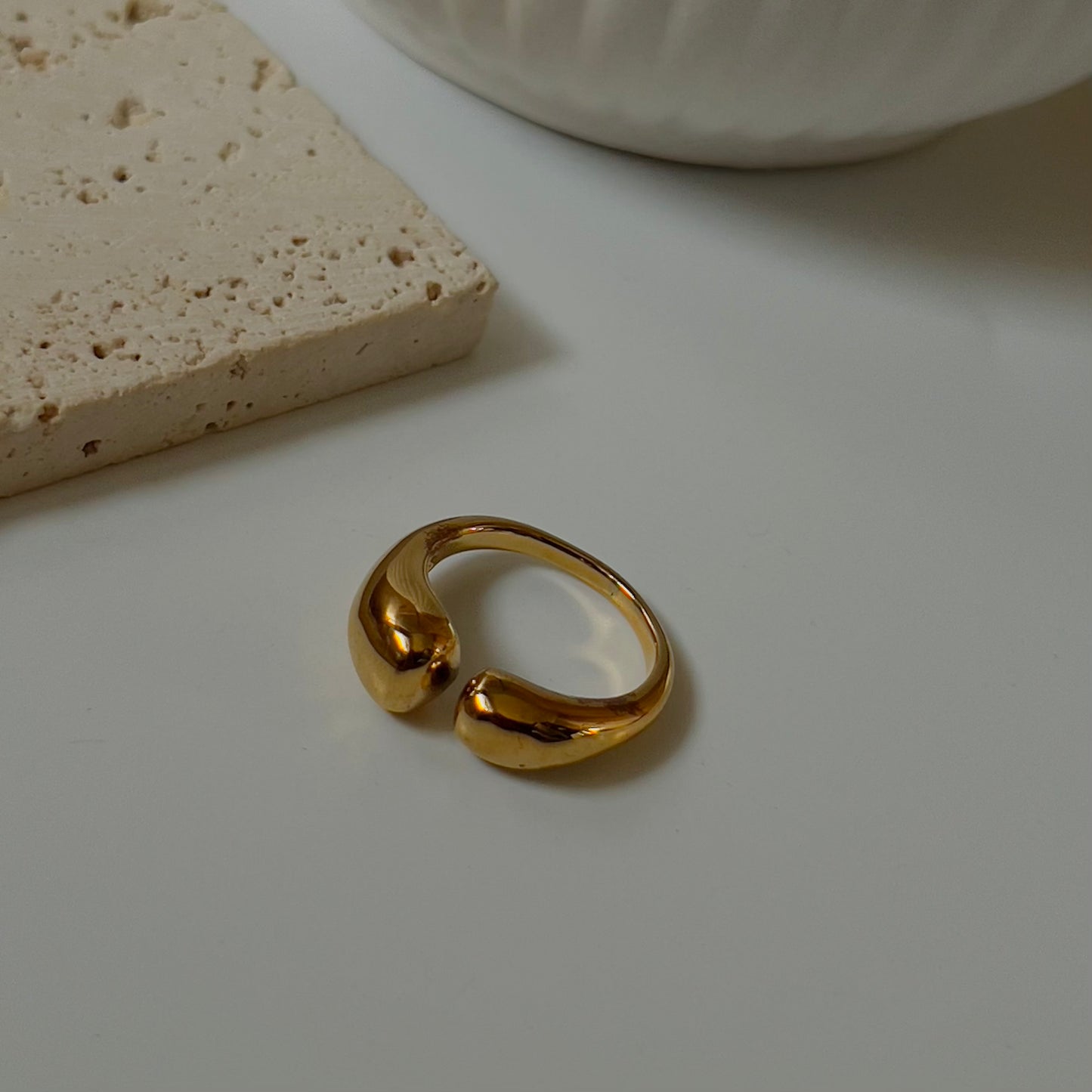 Bold ring