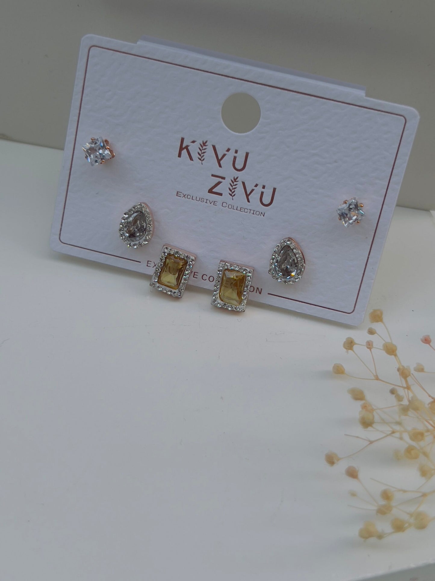 Studded earrings card