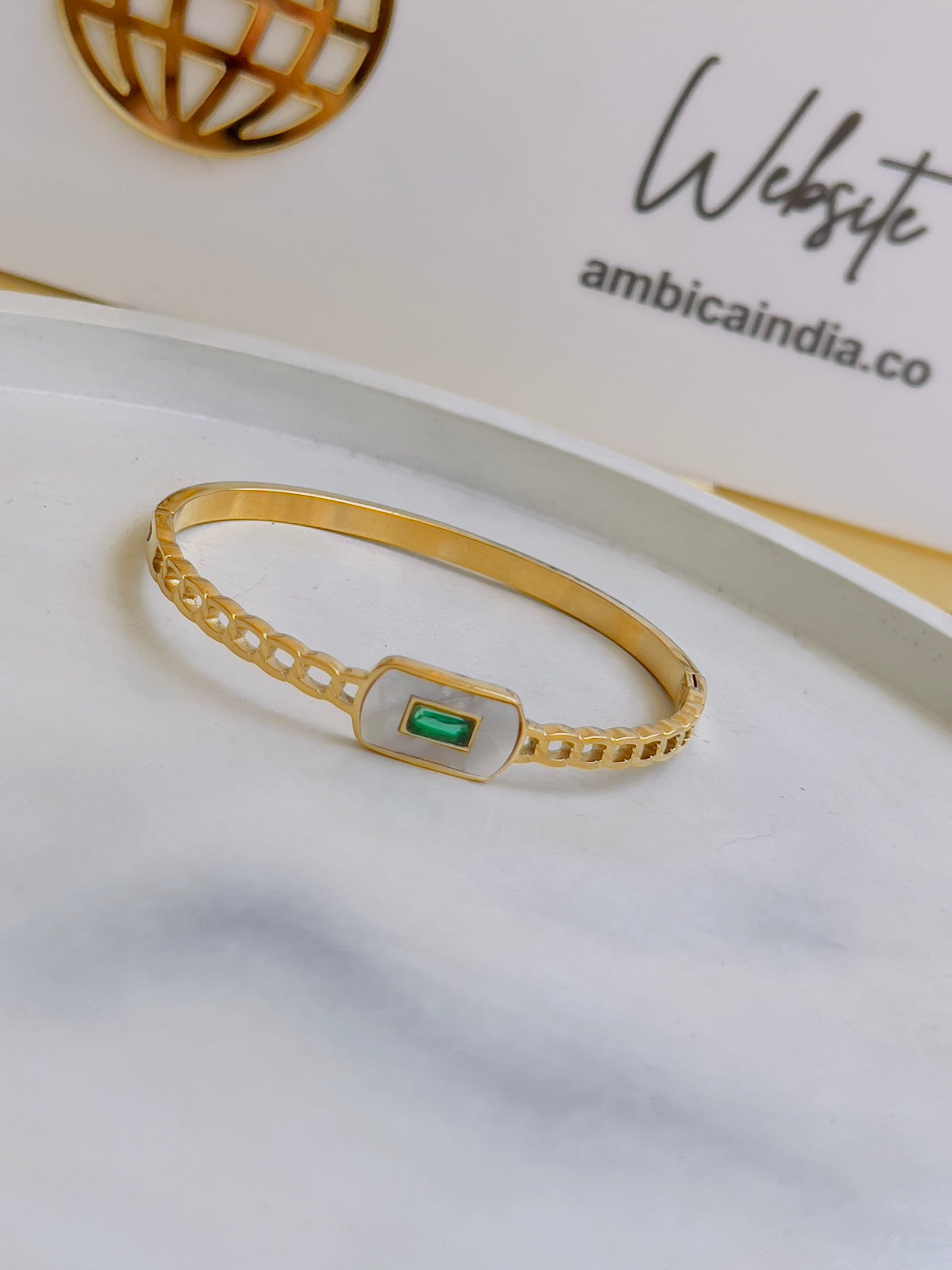 Green crystal bracelet