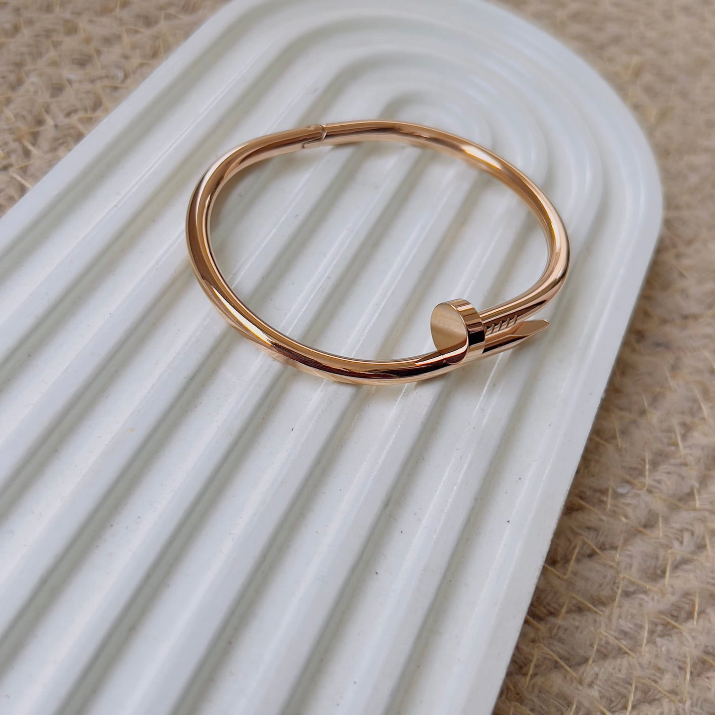 Nail Cuff