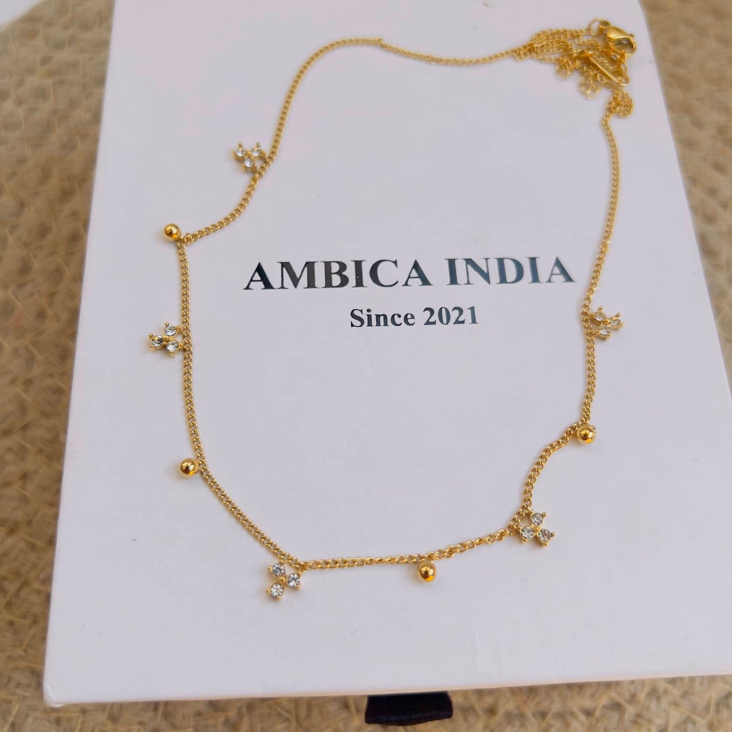 Tiny flower crystal necklace