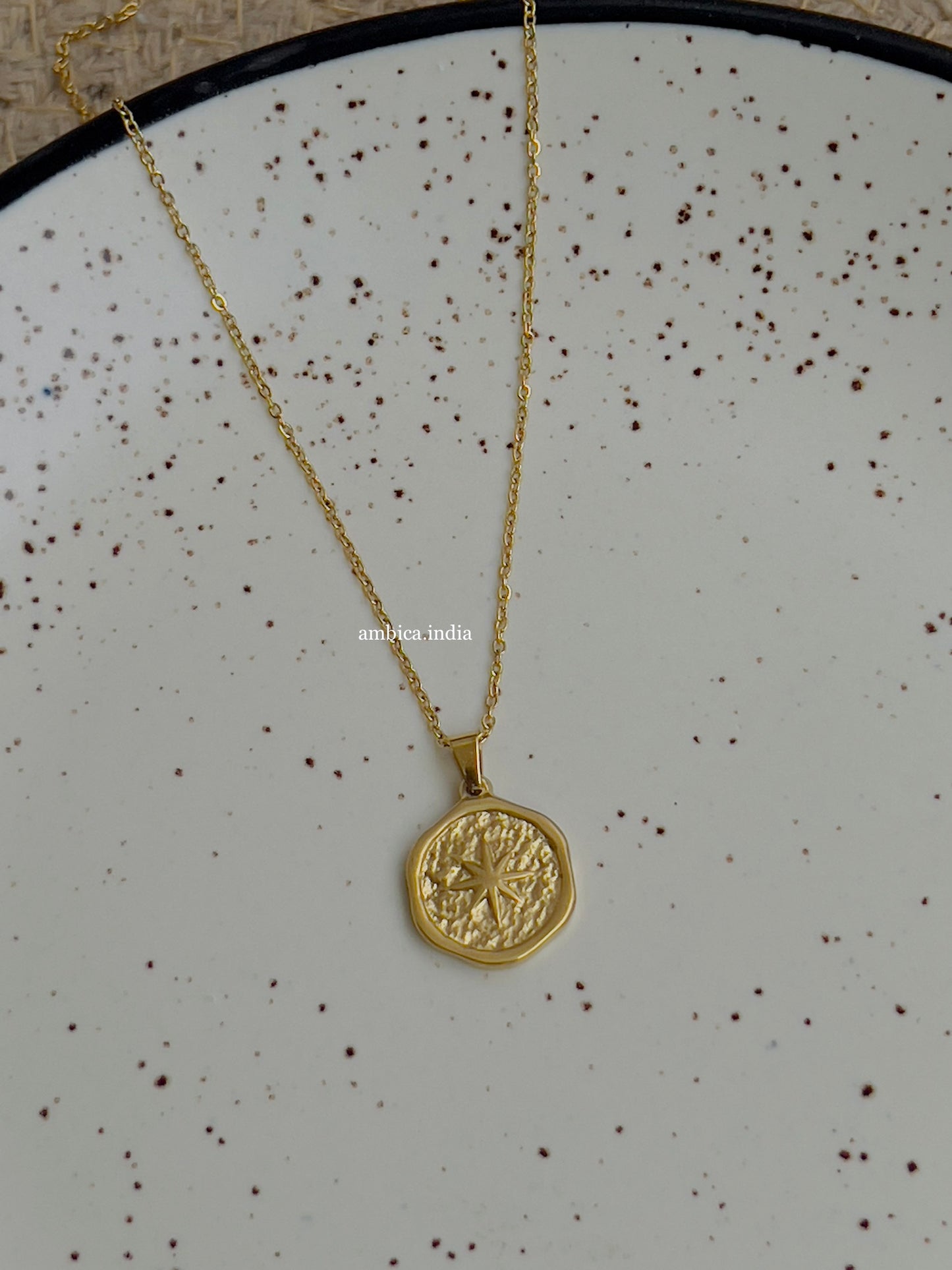Luxury necklace 18k gold plated