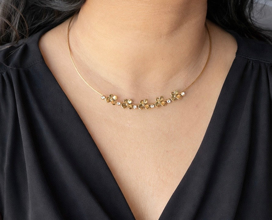 Floral Grace Gold Choker