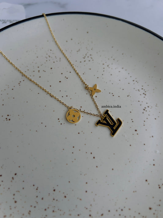 Lv black clover necklace