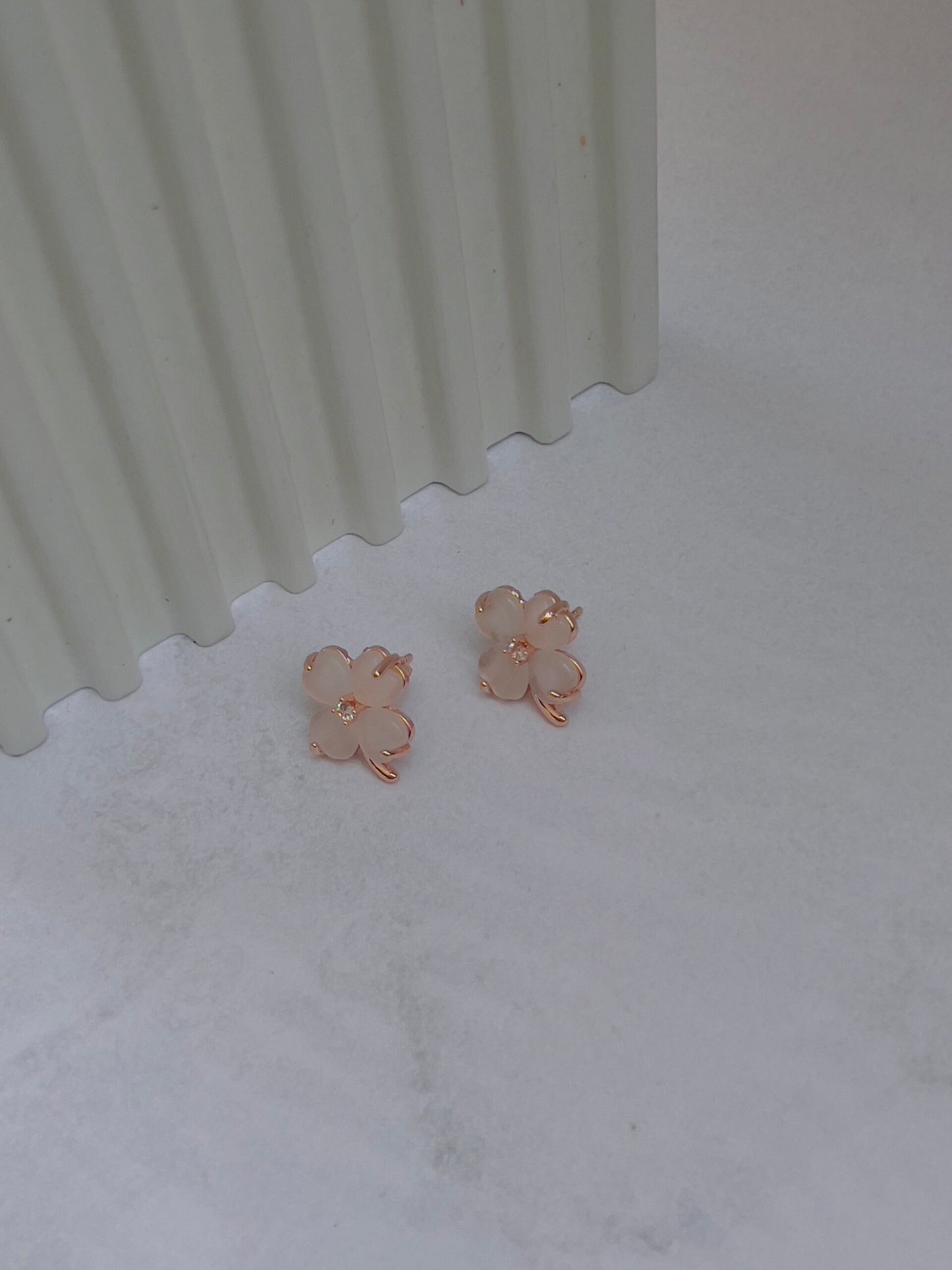 Lite peach flower earrings