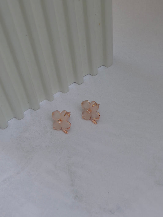 Lite peach flower earrings