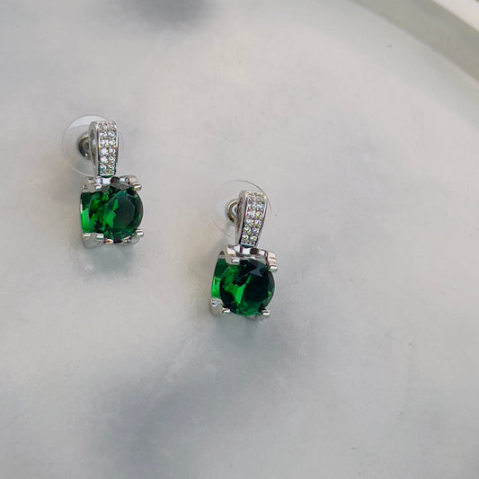 Green crystal square earrings