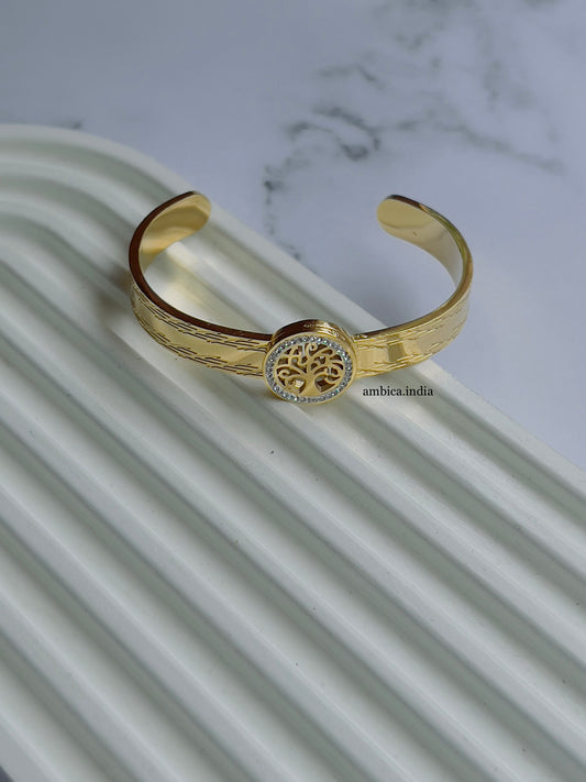 Tree bracelet