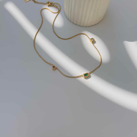 Multicolour crystal necklace