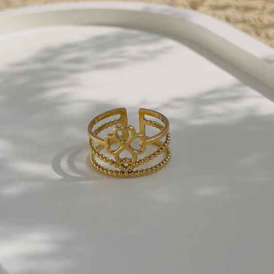 Flower adjustable ring