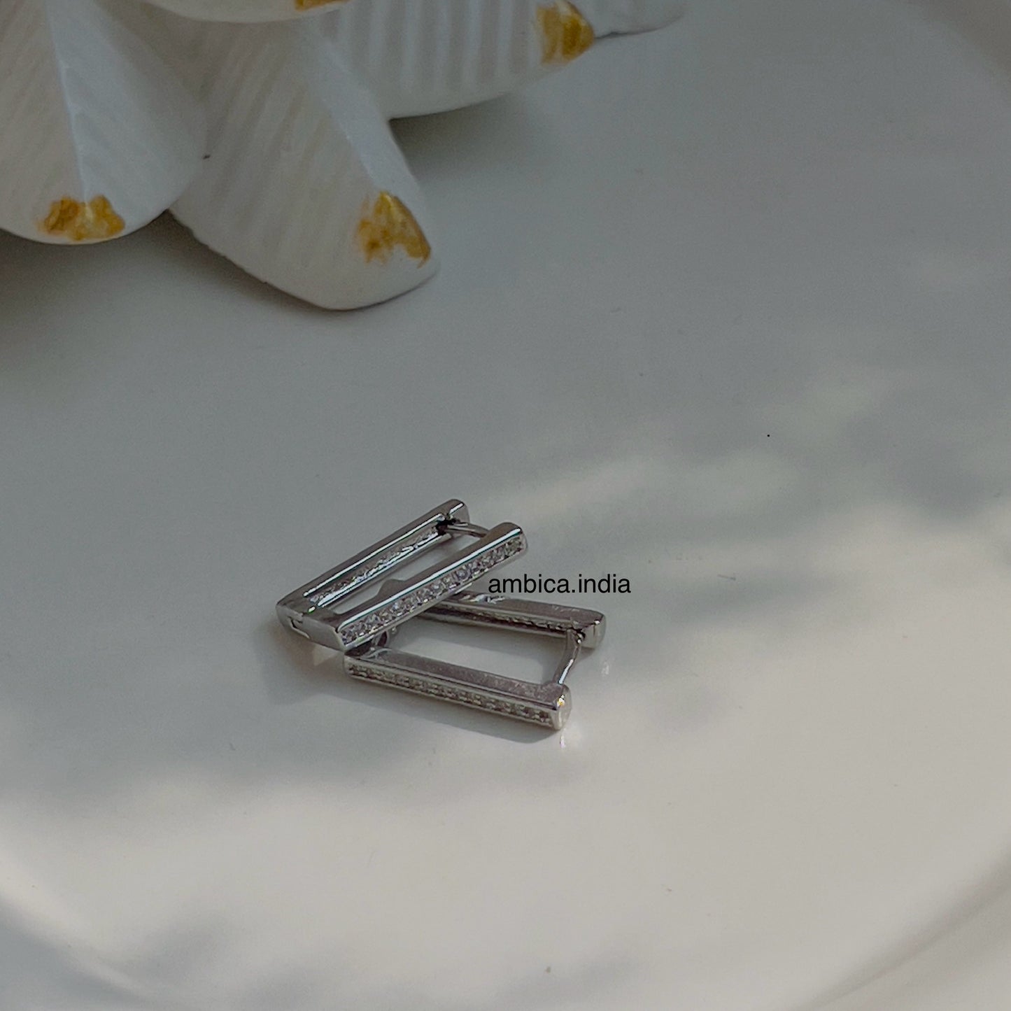 Rectangle dangle earrings Silver pleated