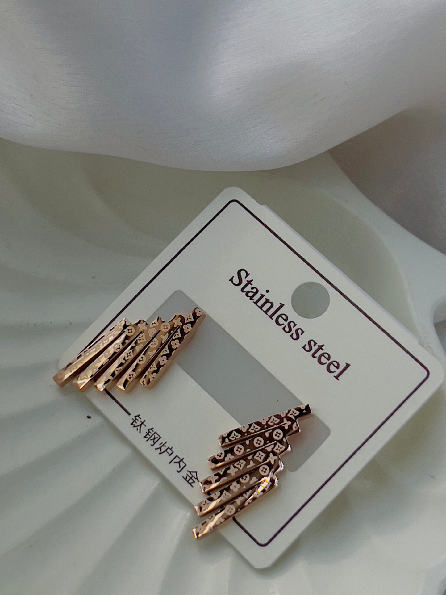 Luxe earrings