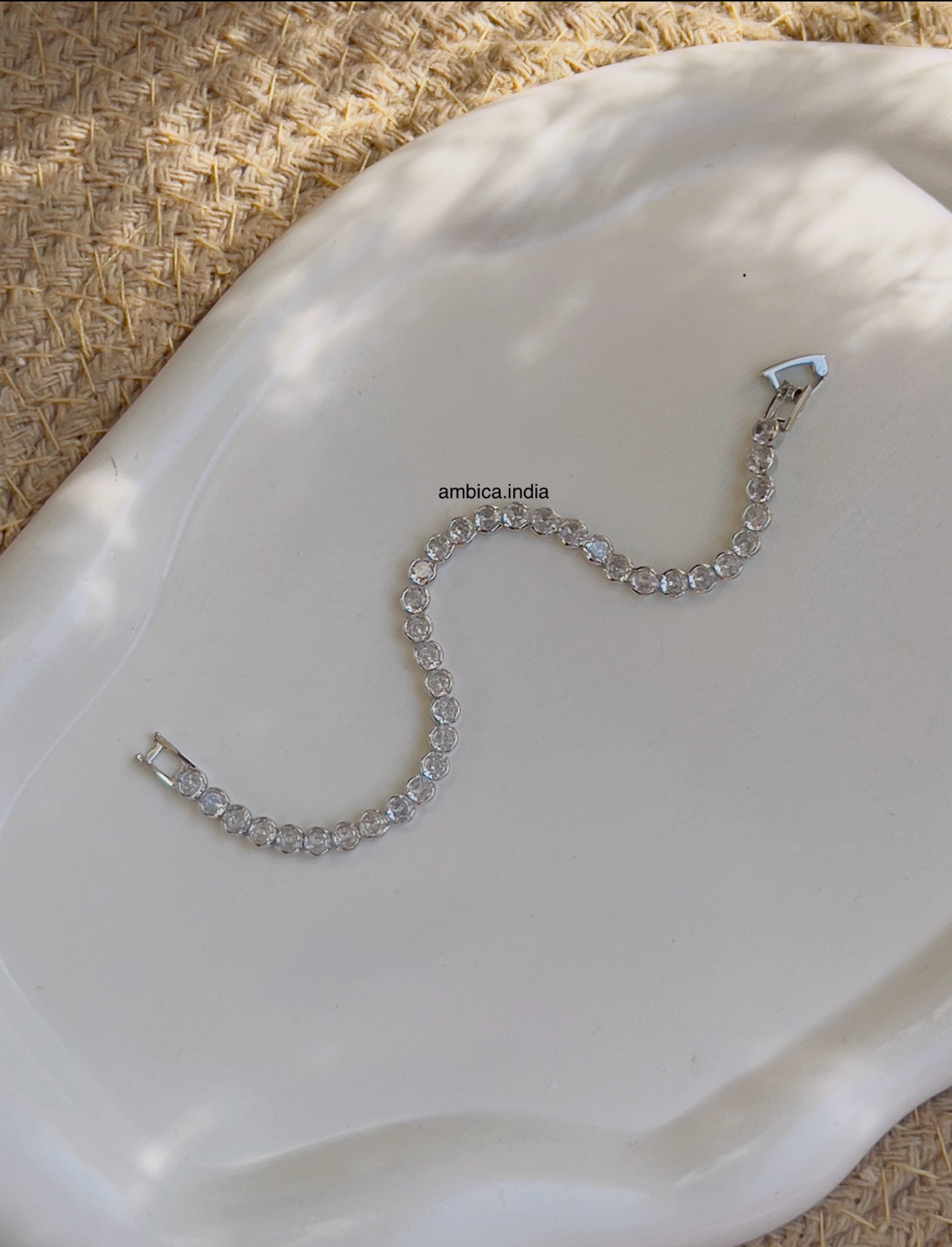 Round tennis crystal bracelet silver plated