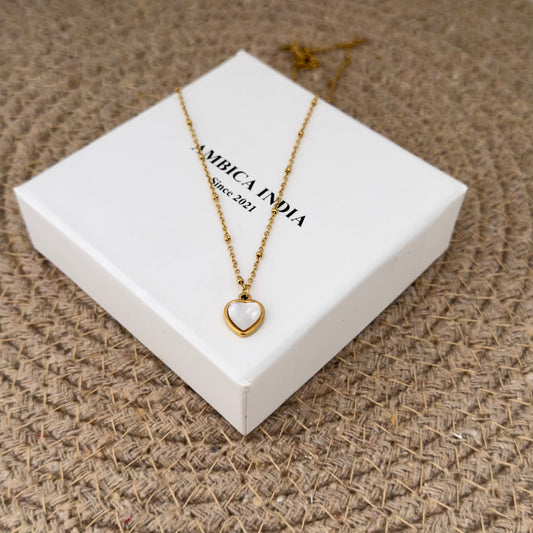 White Heart necklace