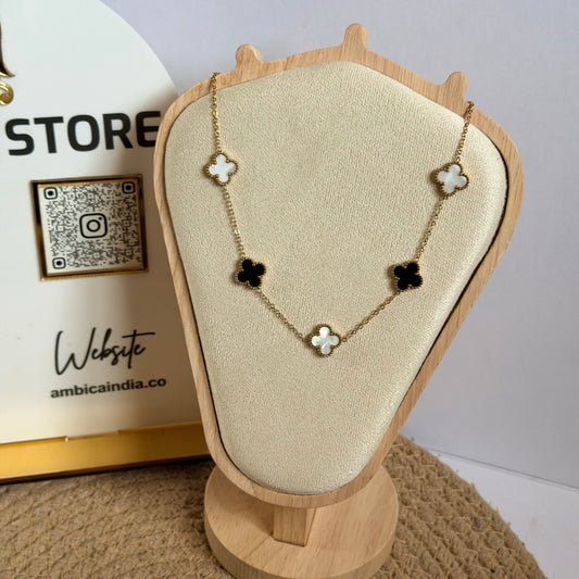 Clover reversible necklace