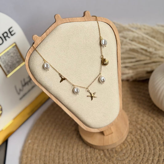 Sea shell charm necklace