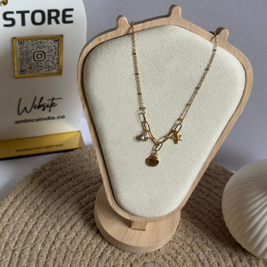 Classic necklace