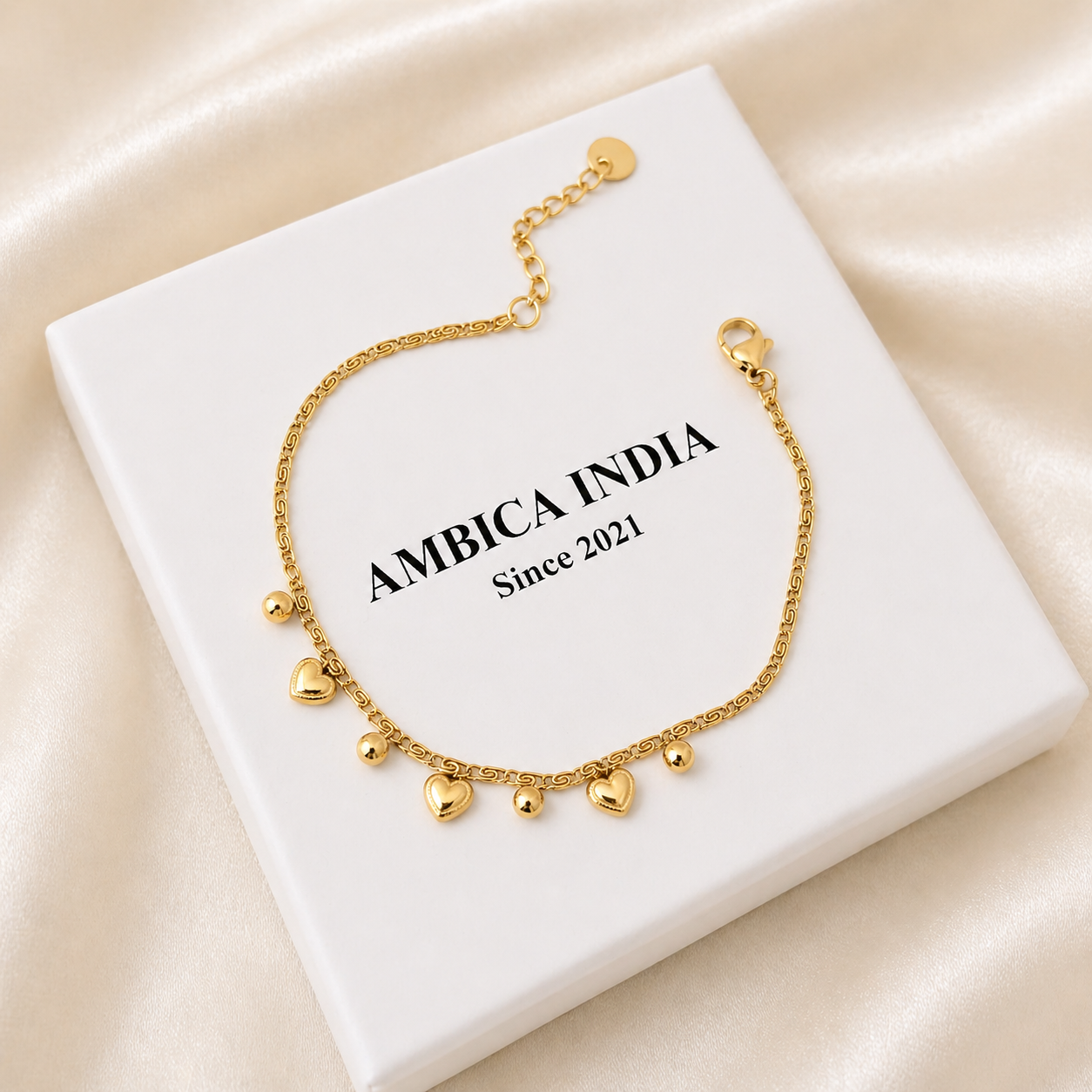 Tiny heart bracelet
