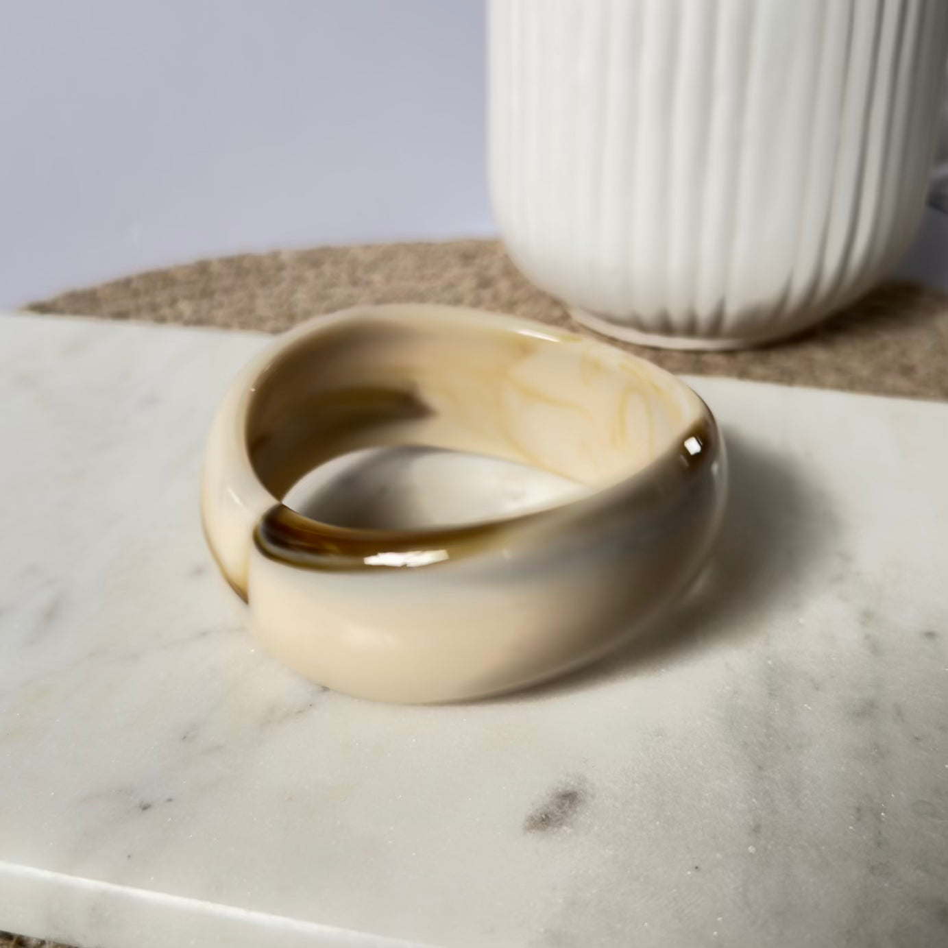 Beige vintage bangle