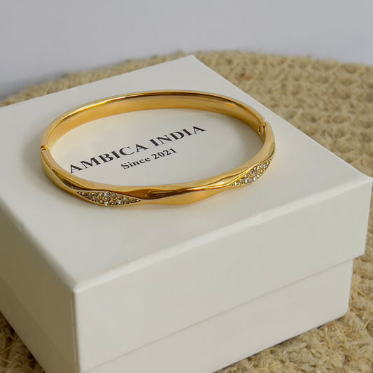 Classic bracelet