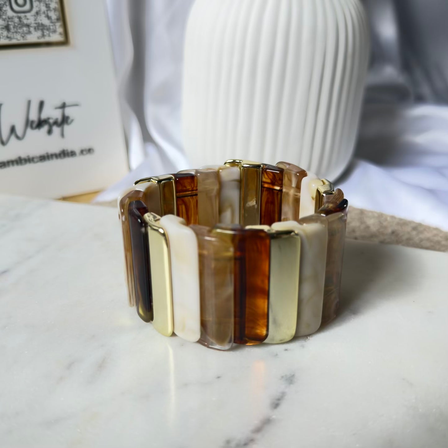 Brown & cream marble charm bracelet