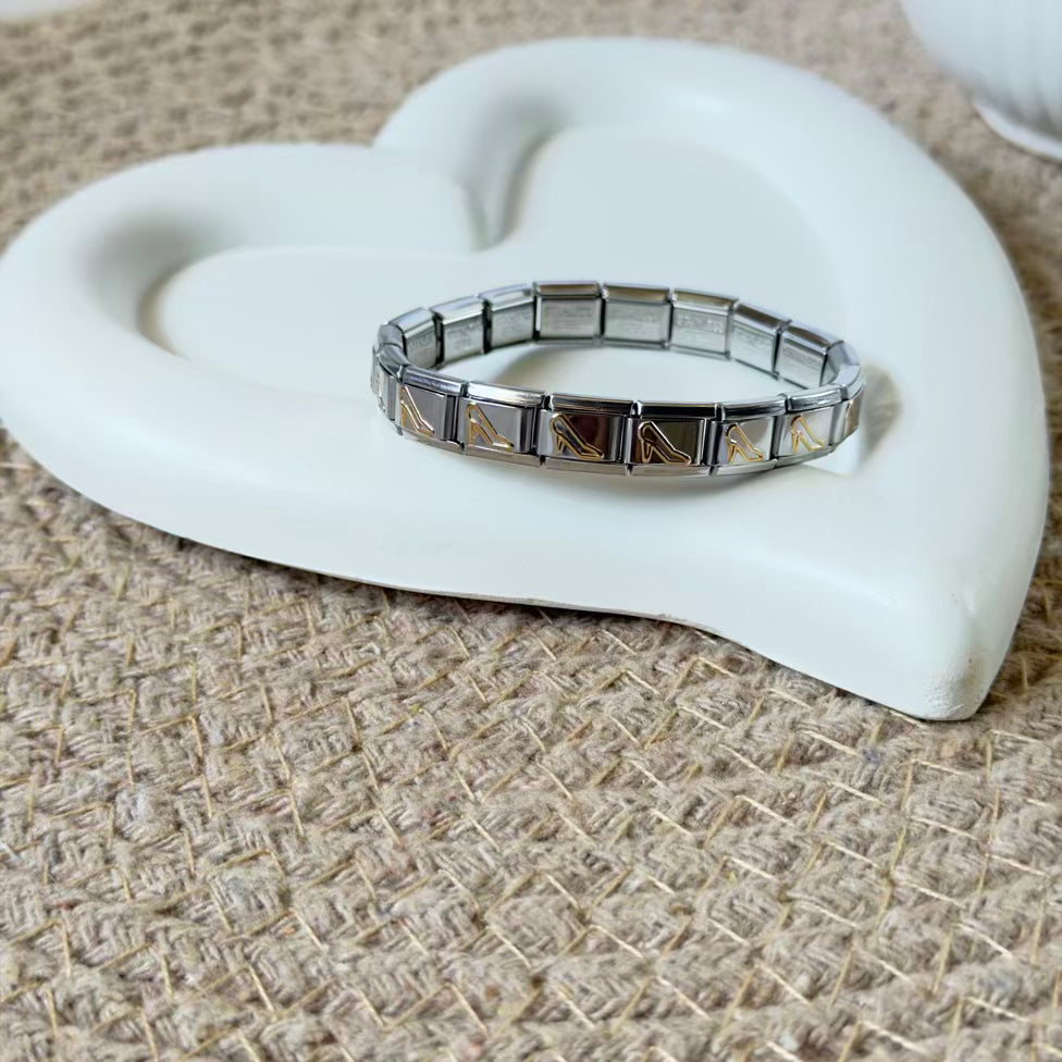 High heels charm bracelet