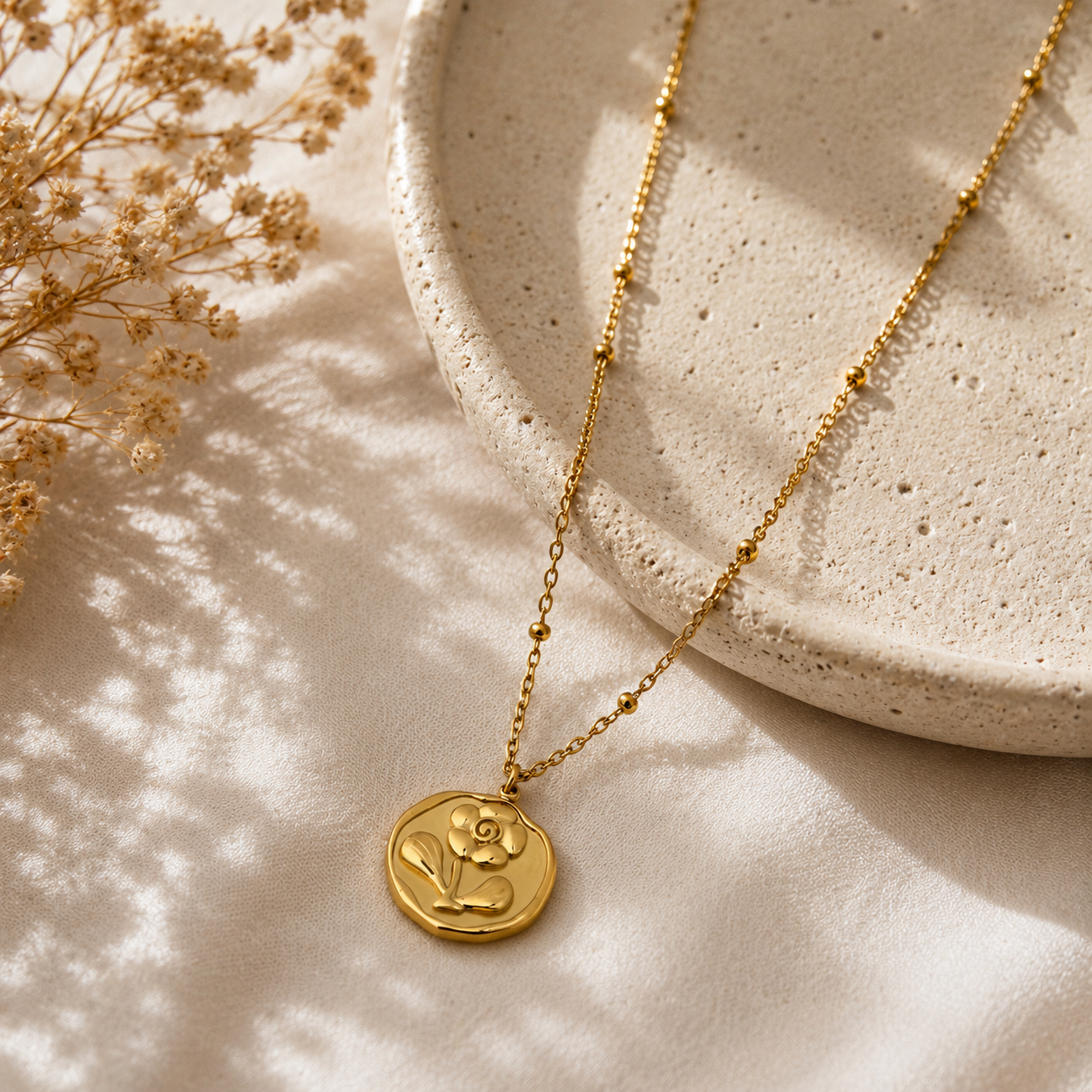 Flower necklace