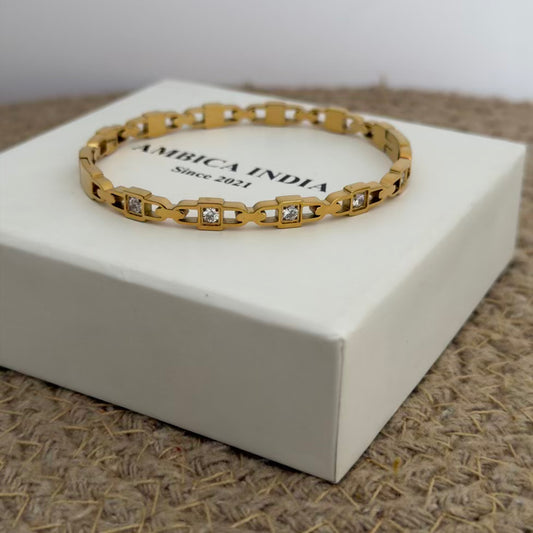 Link crystal bracelet