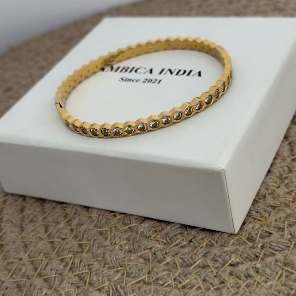 Honeycomb luxe bracelet