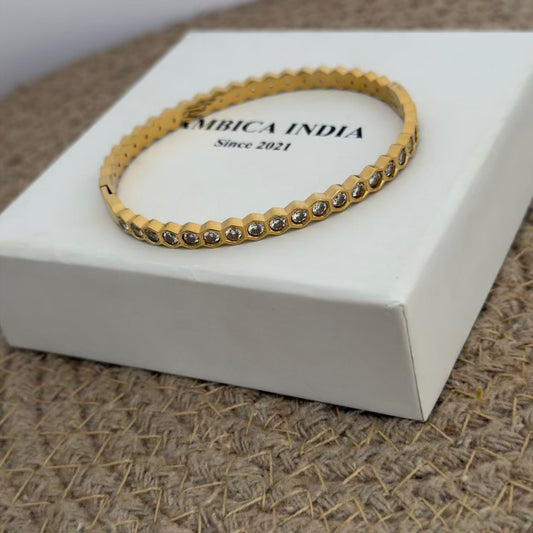 Honeycomb luxe bracelet