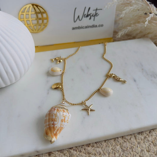 Sea shell necklace