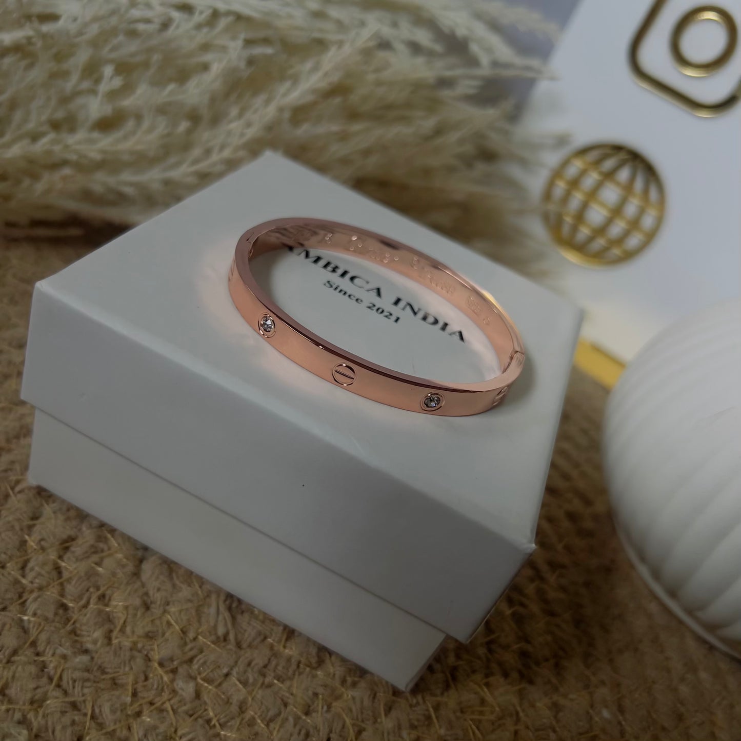 Love Bracelet size: 2.2 rose gold