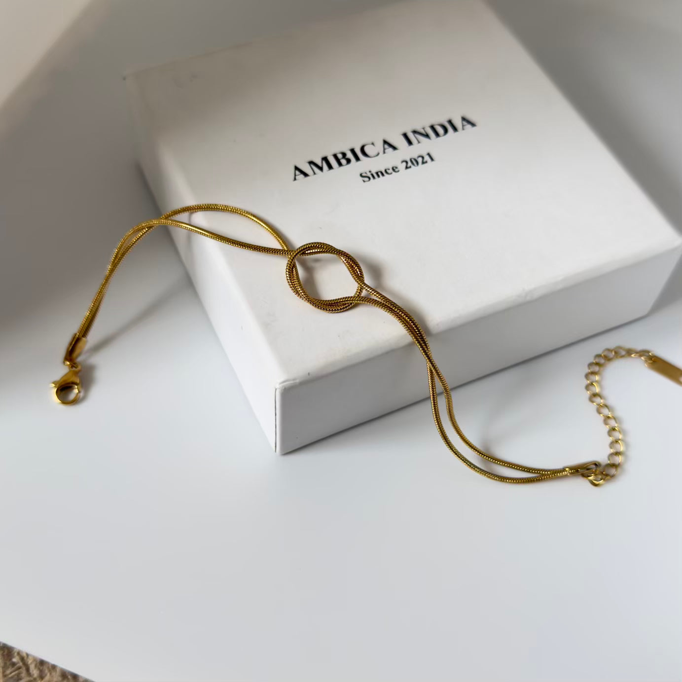 Knot bracelet