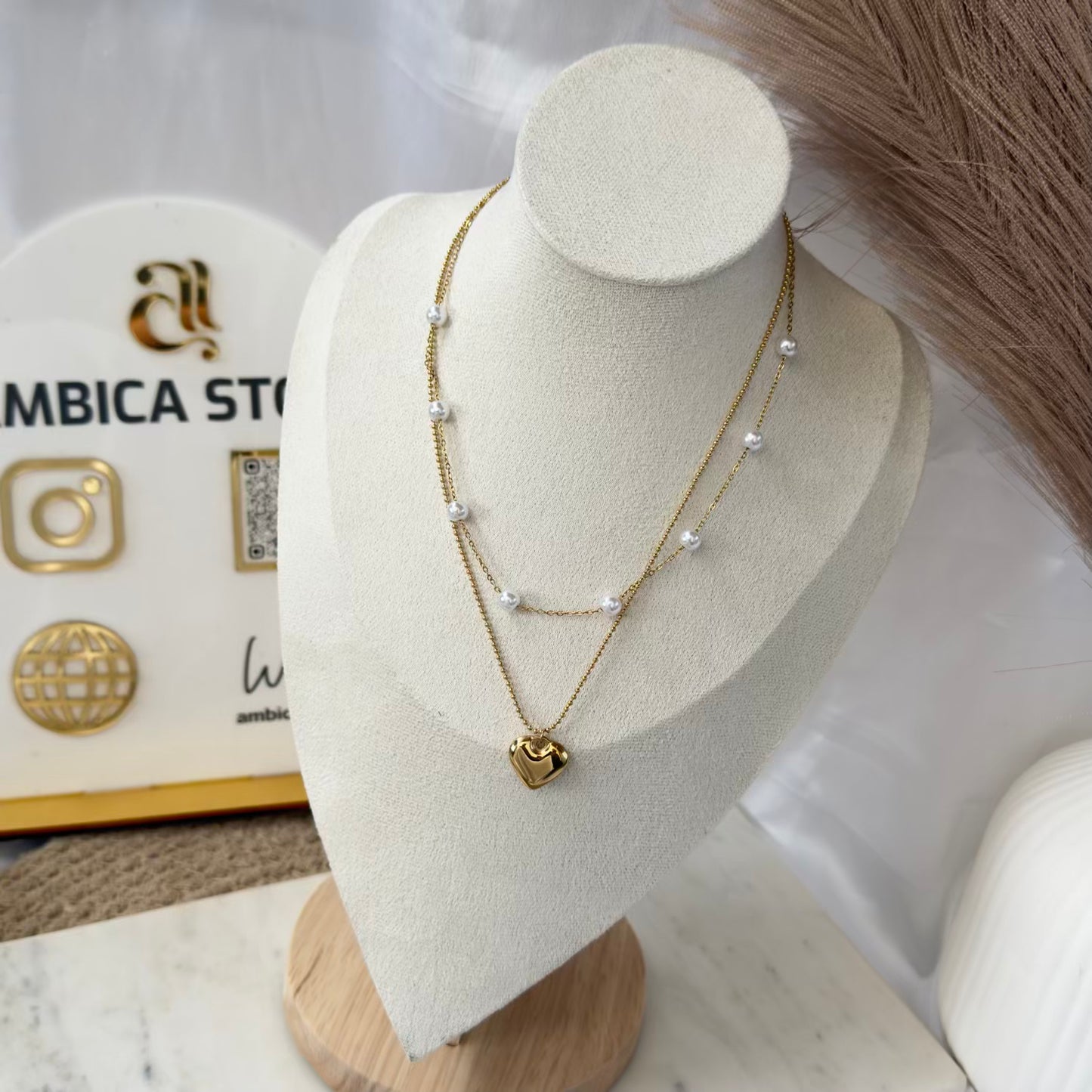 Pearl with heart layer necklace