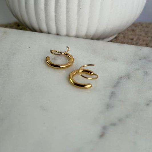 Sasha plain earrings