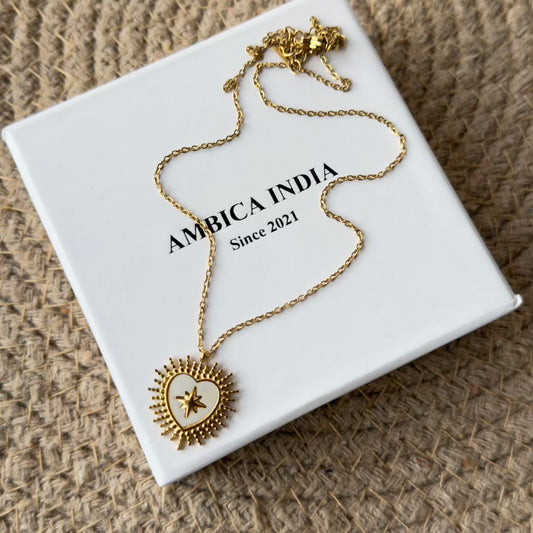 Chunky heart necklace