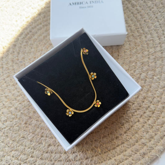 Multicolour flower necklace