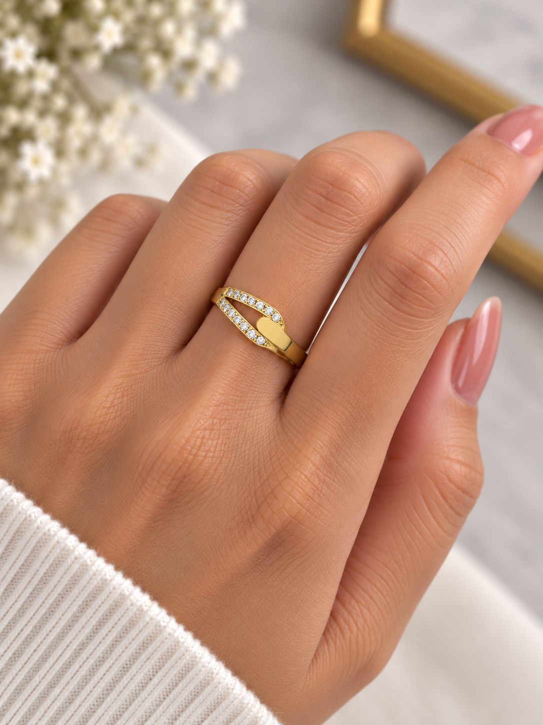 Luna Petal Ring