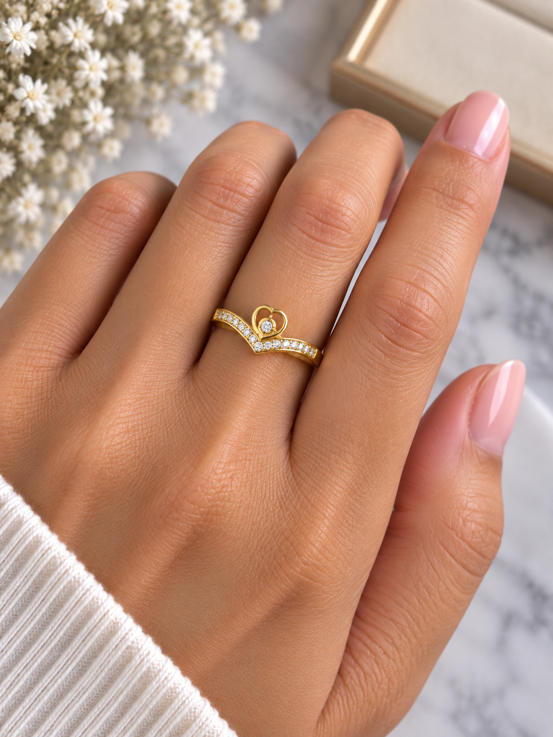 Heart V Ring